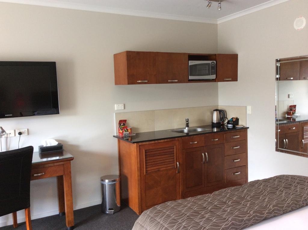 City Corporate Motor Inn Palmerston North Exterior foto